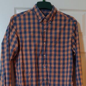 Men's J CREW medium button-down shirt.